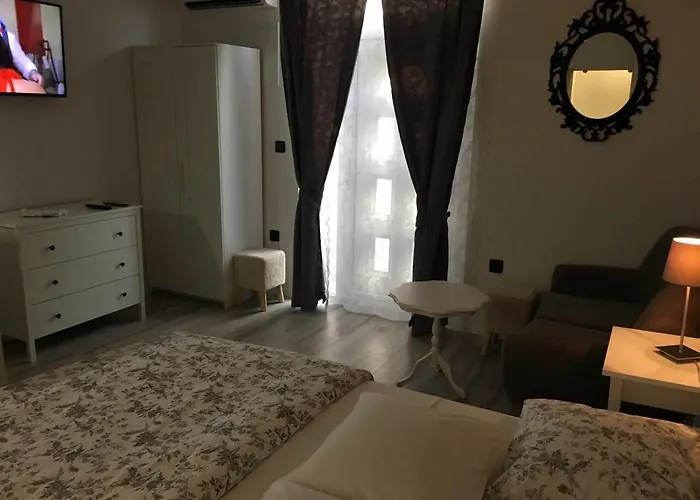 Apartament Sfinga *
